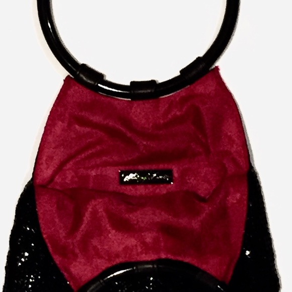 WHITING & DAVIS Metal Mesh Bracelet Bag - Picture 4 of 8